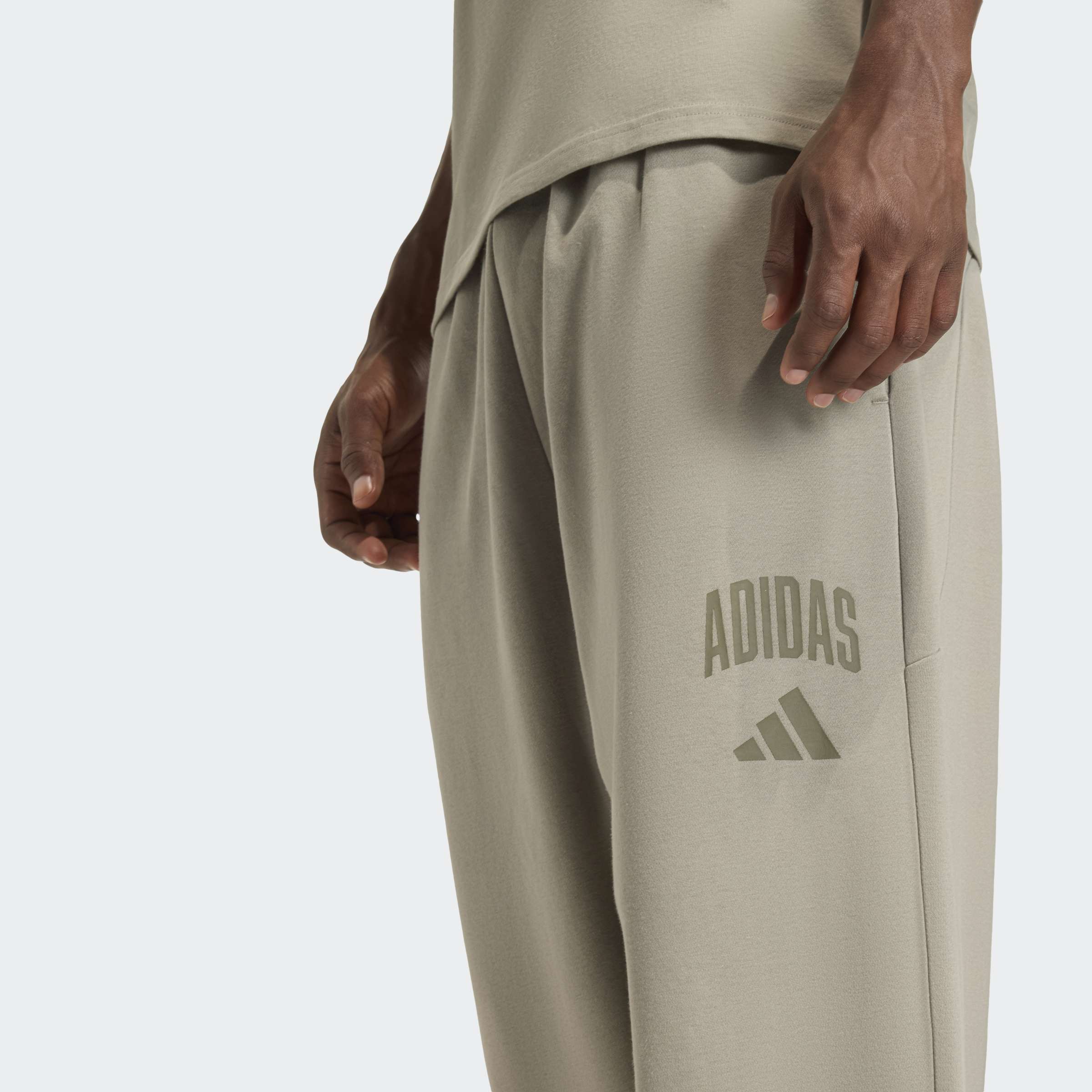 Calças Homem Adidas Collegiate Cardadas Verdes Adidas 