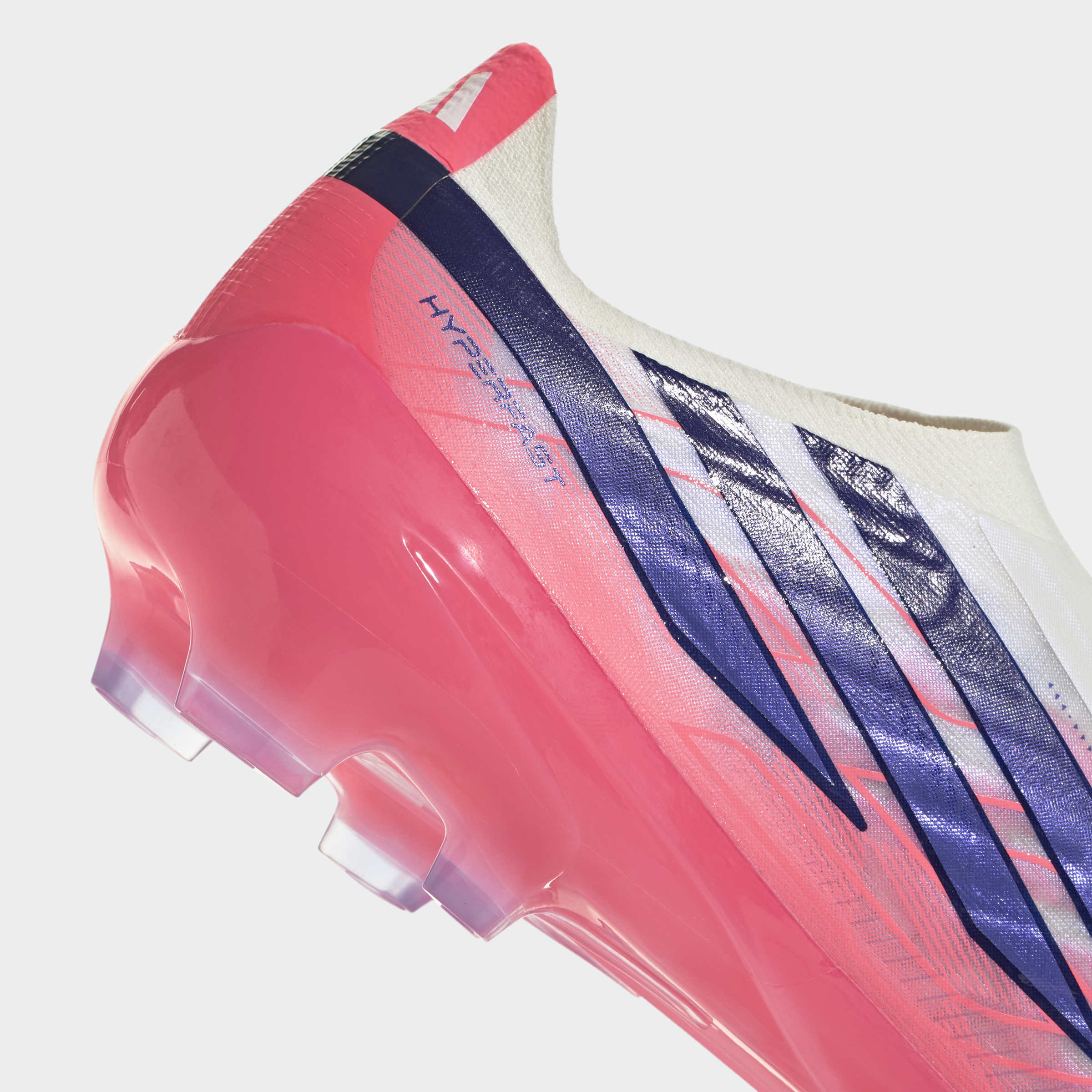 Chuteiras Adidas F50 Hyperfast League PRO LL FG Branca/Rosa Adidas 