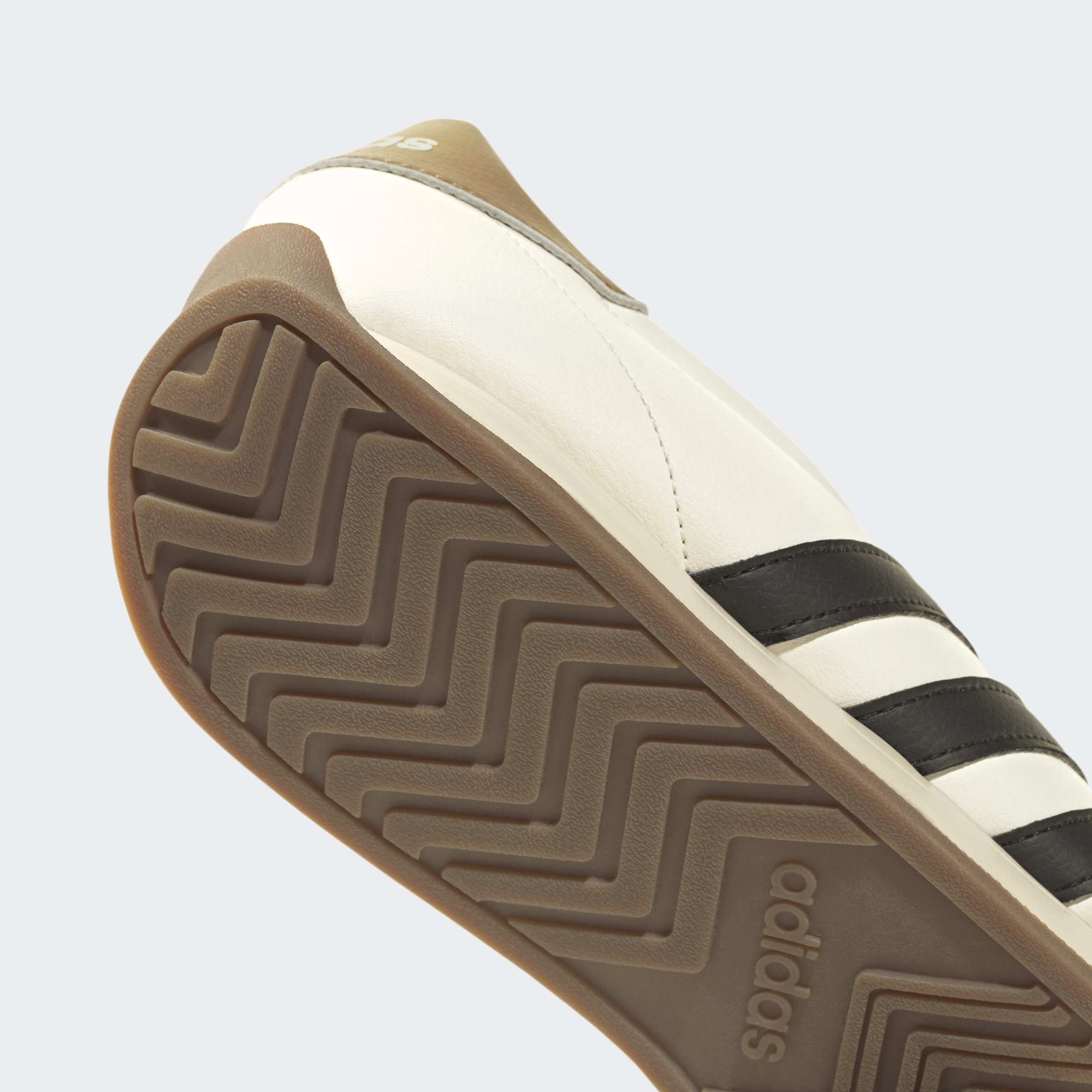 Adidas Runvista Branco/Preto Adidas 