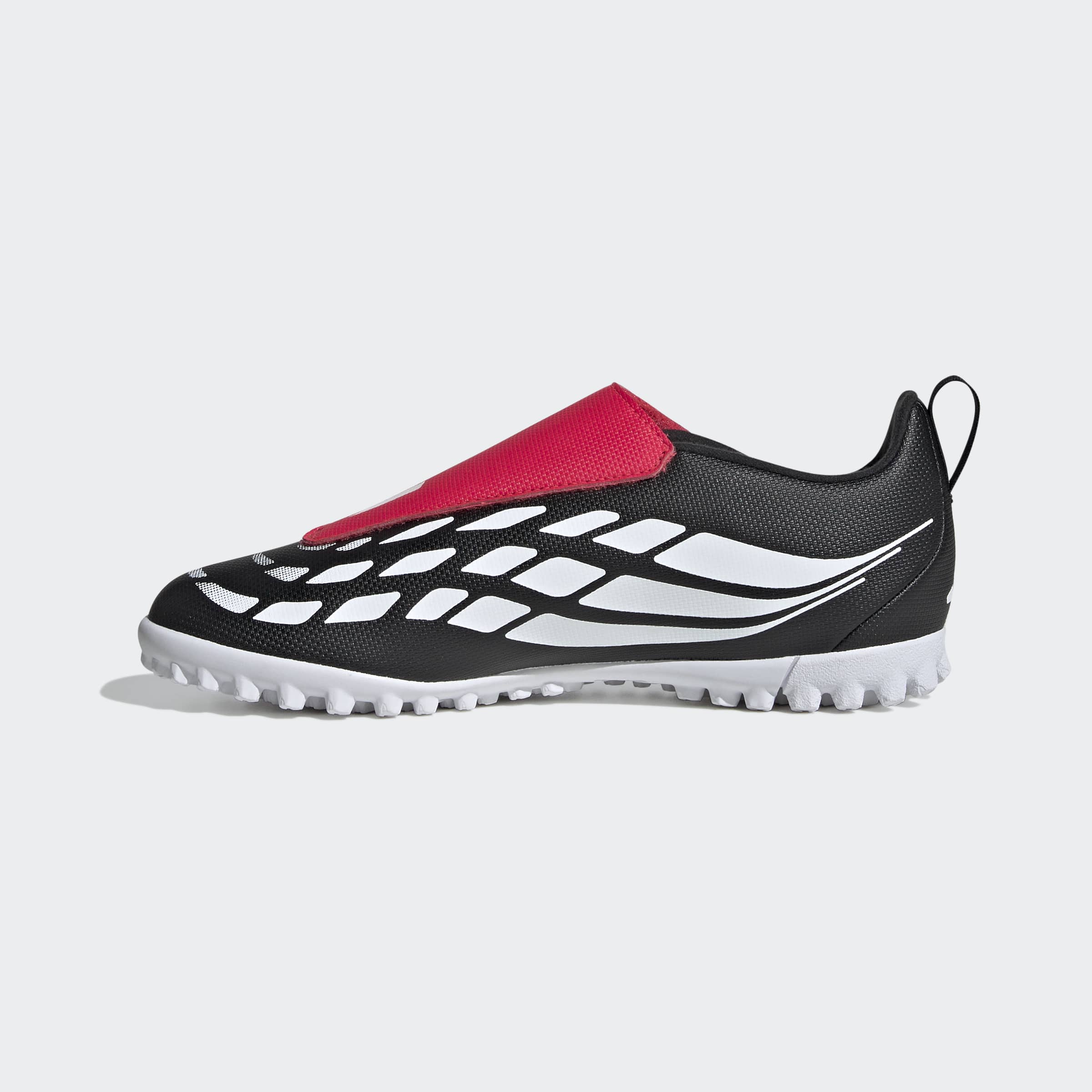 Chuteira Adidas Predator Club Vel TF J Preta Adidas 