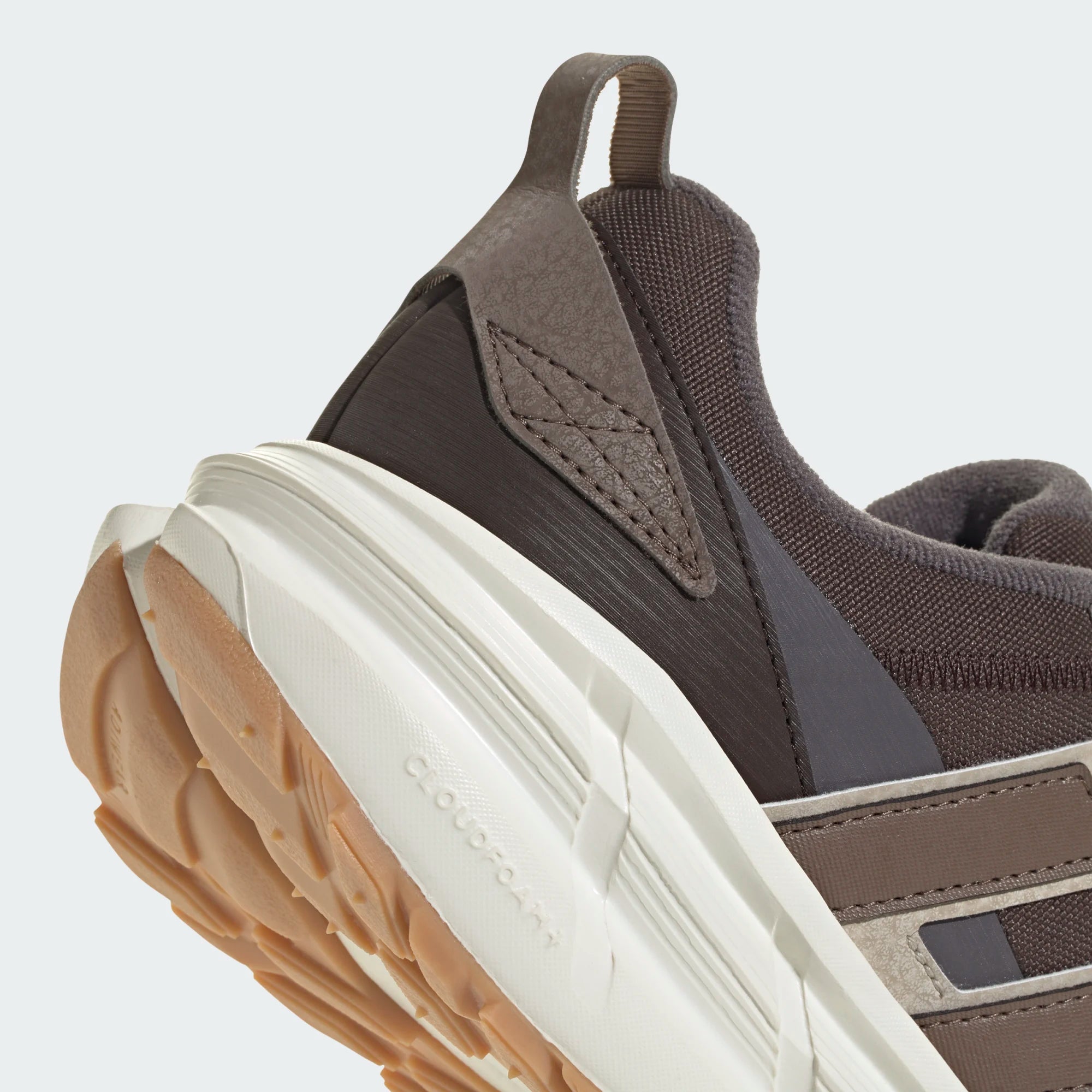 Sapatilhas Homem Adidas Astrastar ATR Castanhas Adidas 
