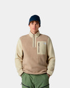 The North Face Camisola Yumiori 1/4 Zip Bege  NF0A883SEOZ