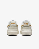 Sapatilha Nike Court Vision Alta Mulher Branco/Dourado