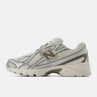 Sapatilhas Homem New Balance 740 Bege New Balance 