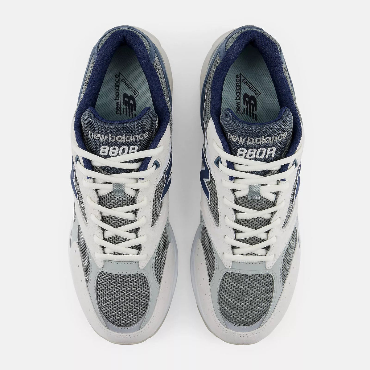 Sapatilhas Homem New Balance 880R Cinza New Balance 