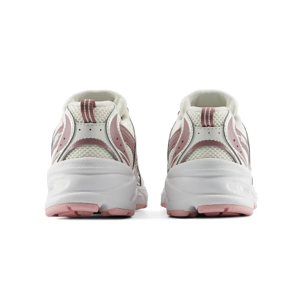 Sapatilhas Mulher New Balance 530 Branca/Rosa New Balance 