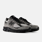 Sapatilhas New Balance 2002R Cinza/Preto New Balance 