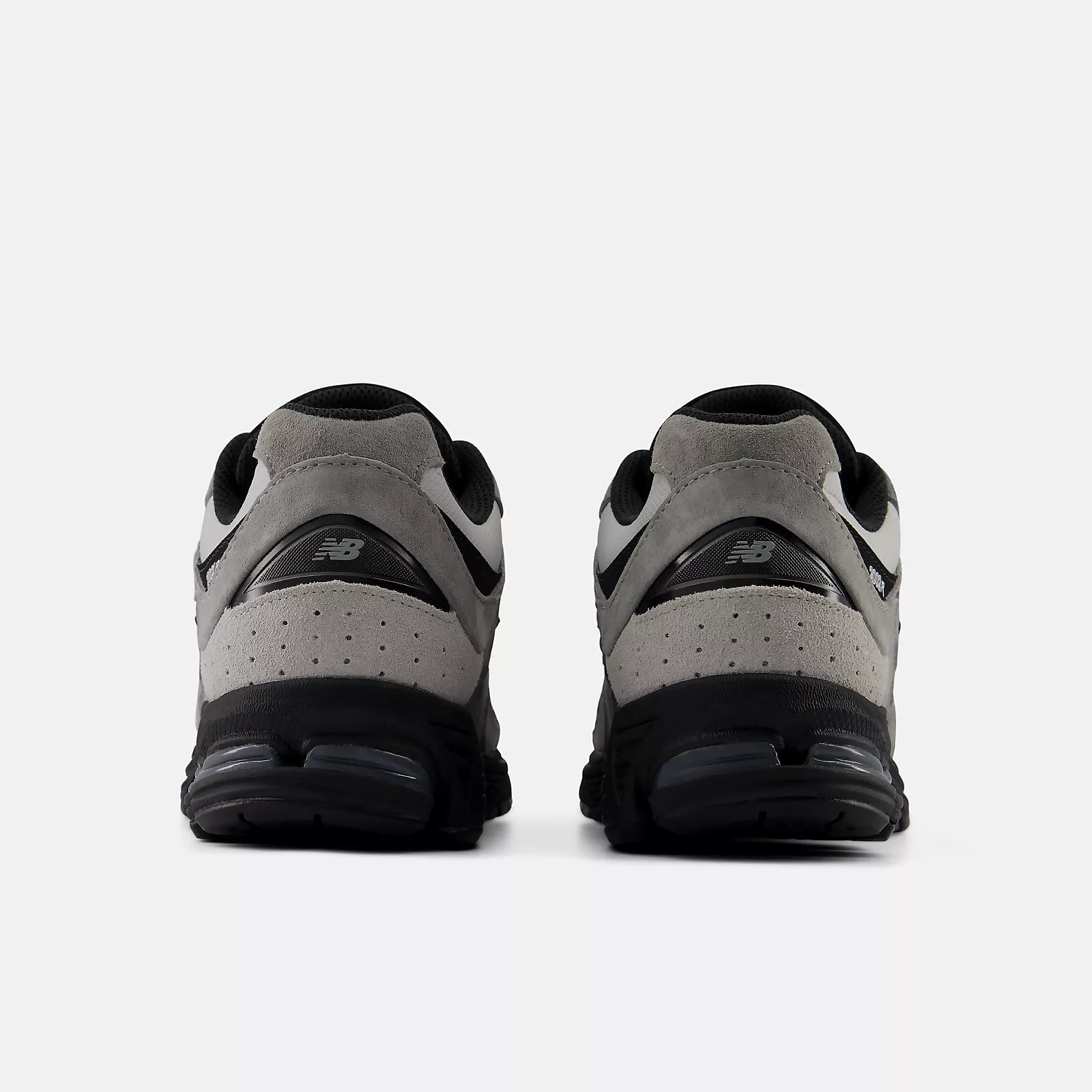Sapatilhas New Balance 2002R Cinza/Preto New Balance 