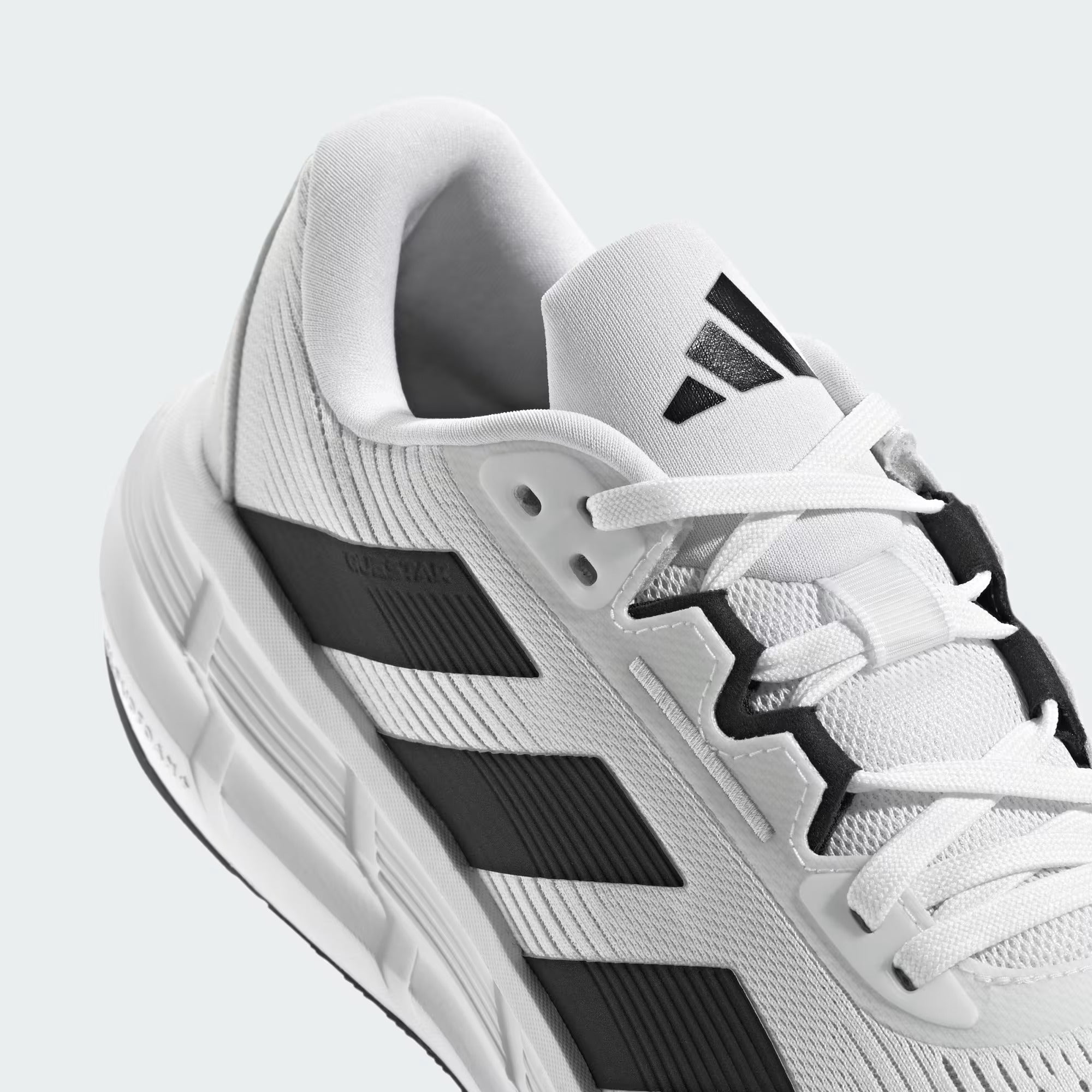 Adidas Questar 3 M Branco/Preto Adidas 