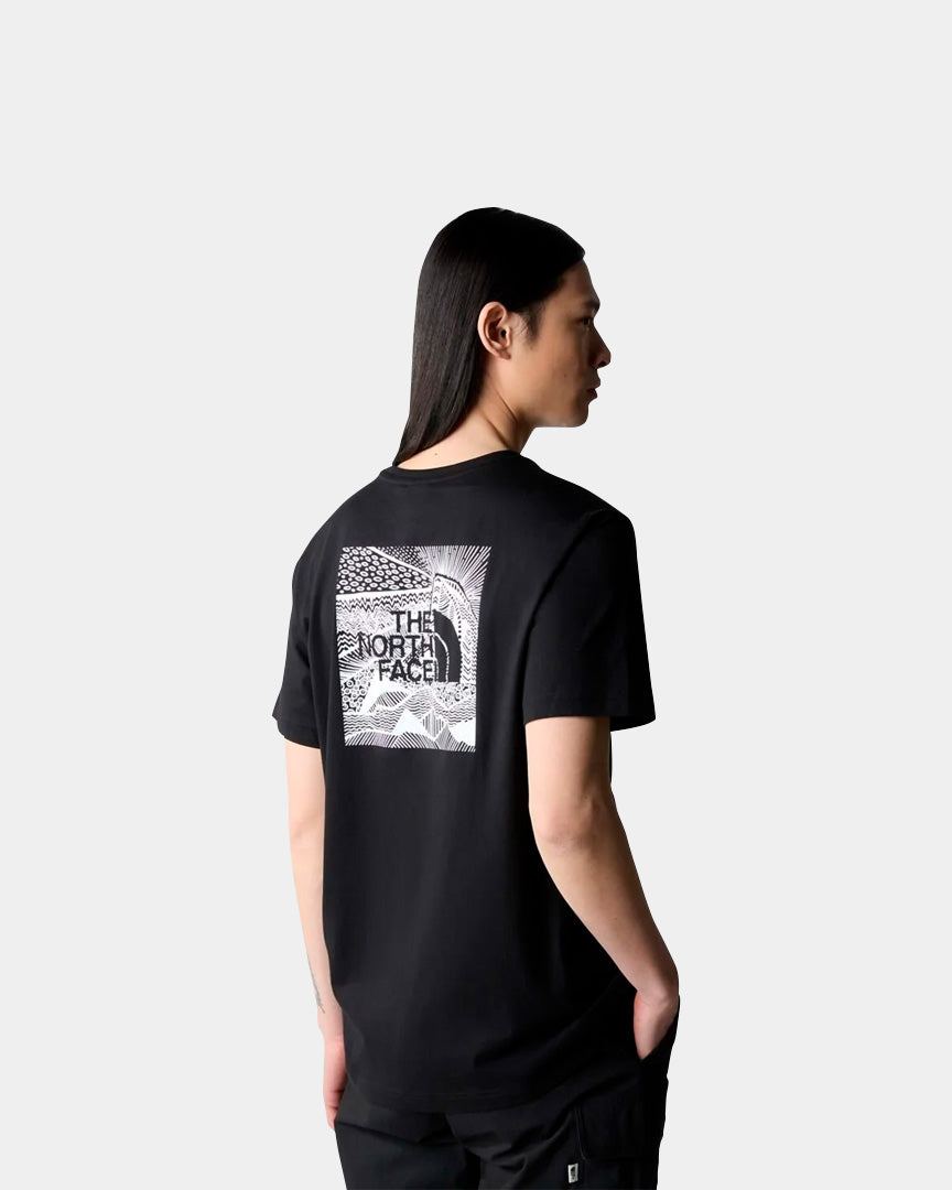 T-Shirt The North Face Redbox Celebration Homem Preta – imagem 1 – frente