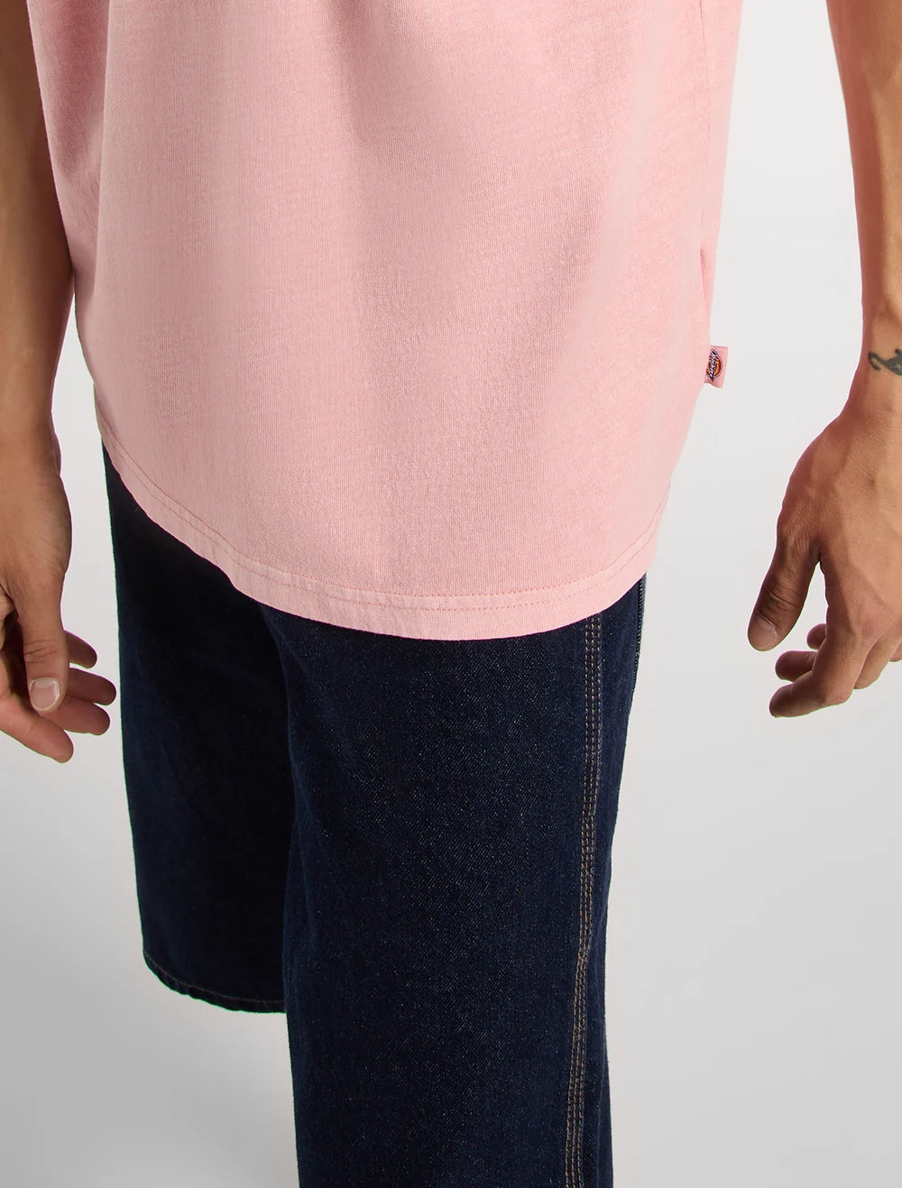 T-shirt Homem Dickies Buchtell Rosa Dickies 