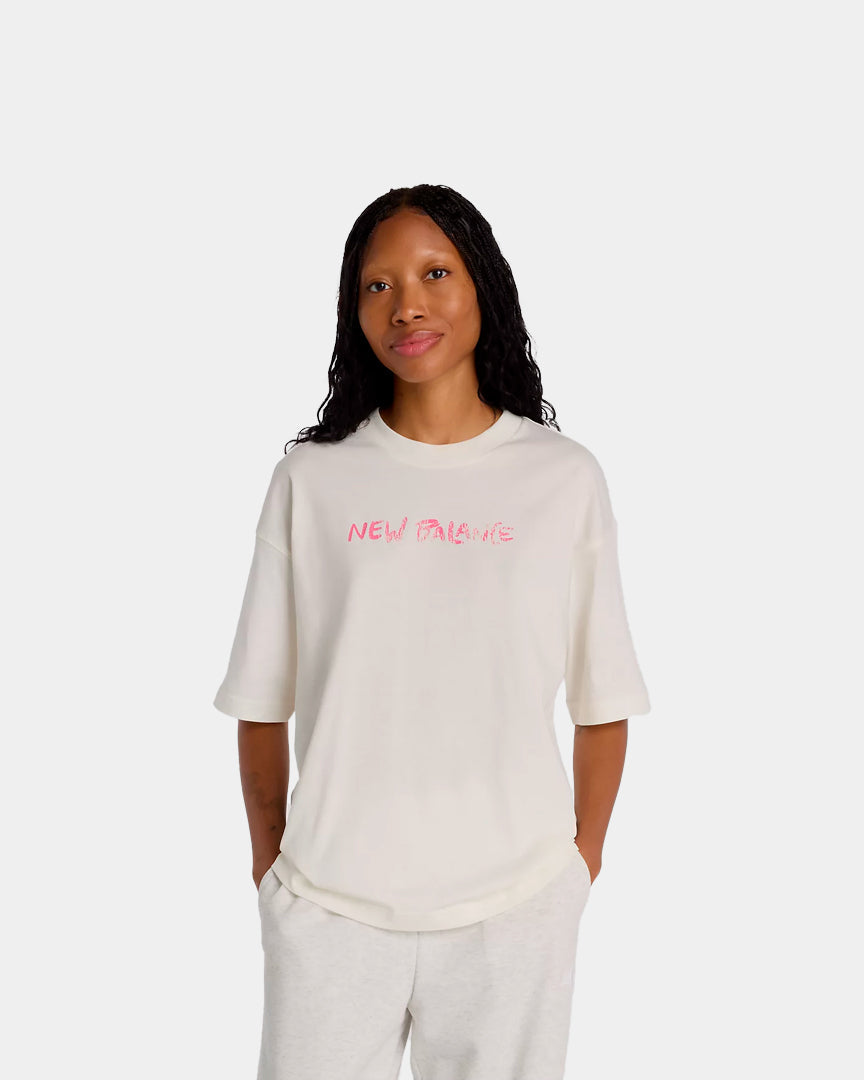 T-shirt New Balance Visibly Loved Oversized Branca New Balance 