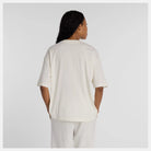 T-shirt New Balance Visibly Loved Oversized Branca New Balance 