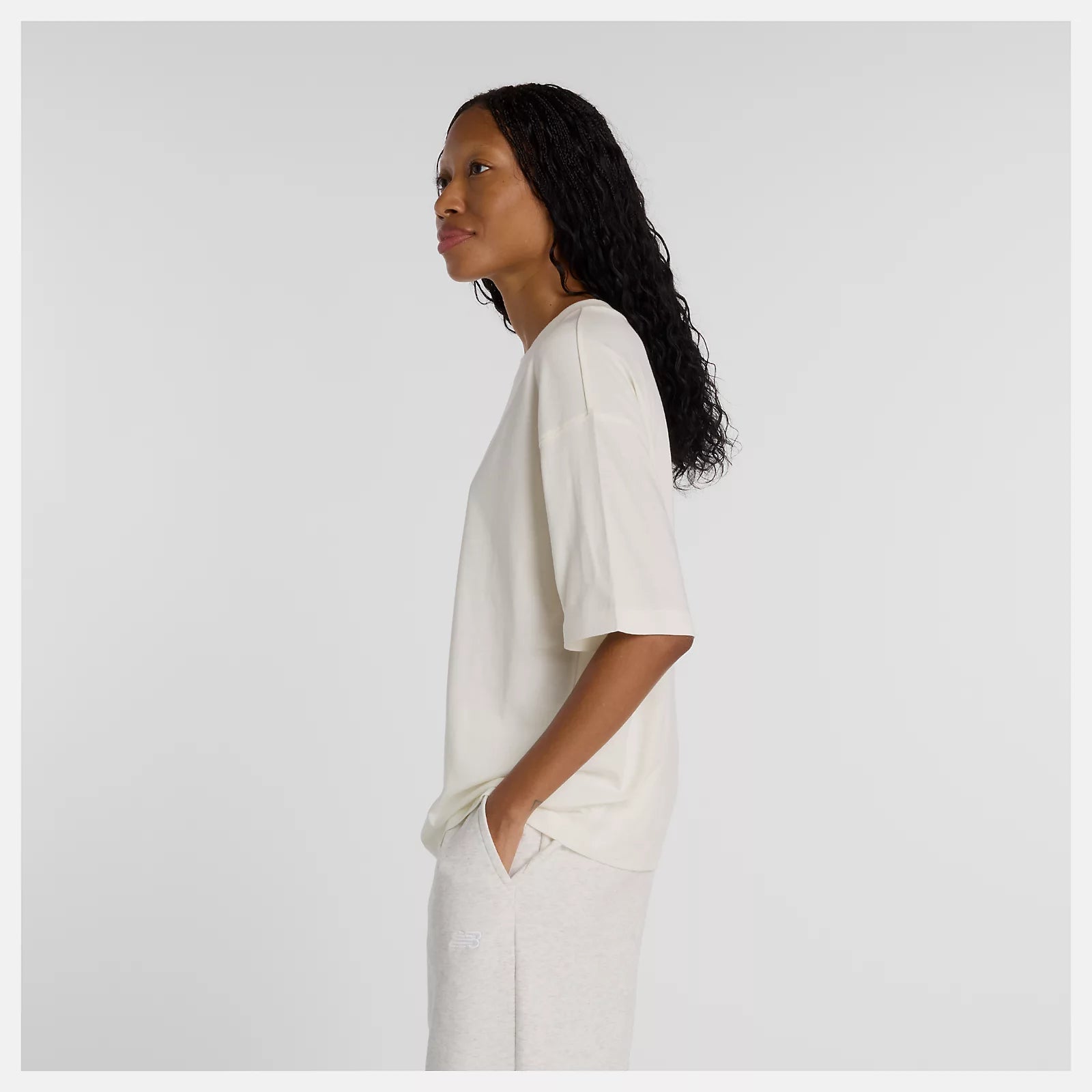 T-shirt New Balance Visibly Loved Oversized Branca New Balance 