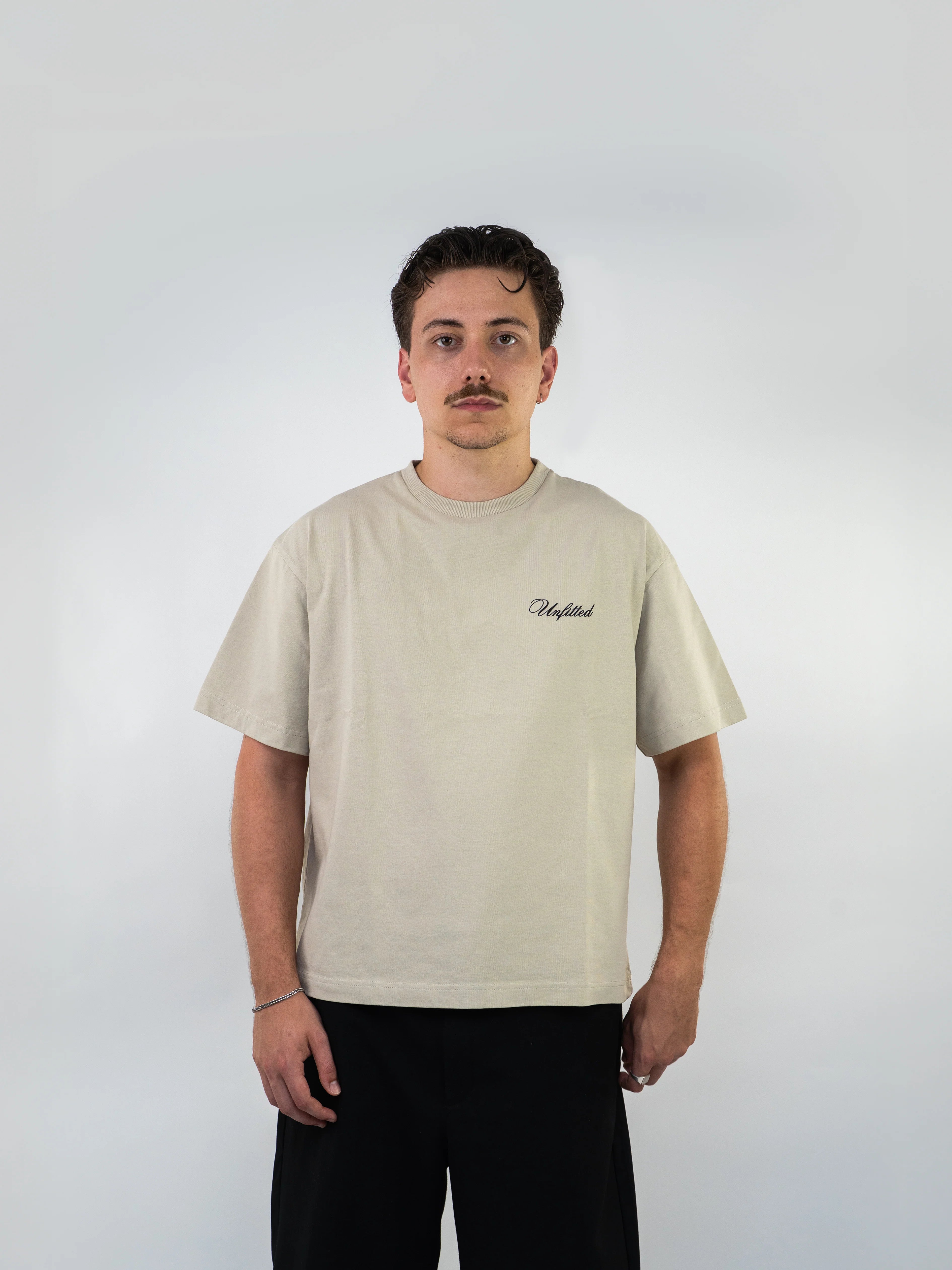 T-shirt Unfitted Unbroken Flowers Bege Unfitted 