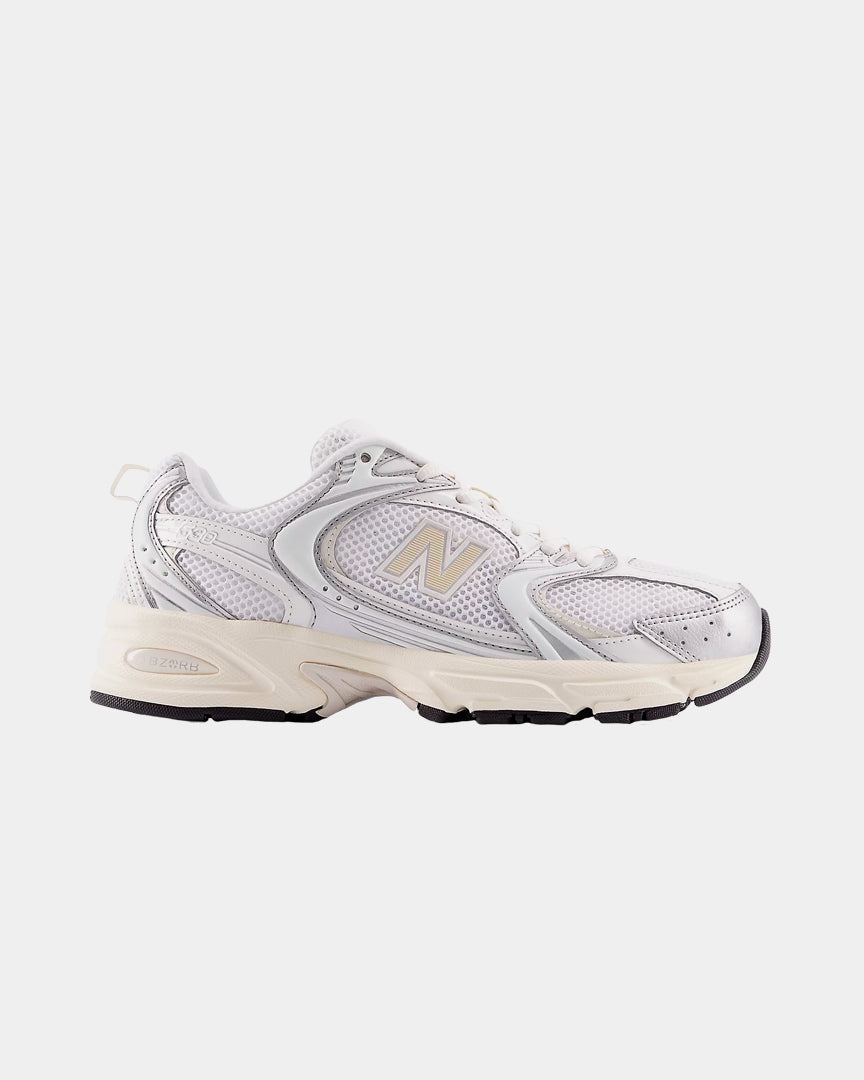 New Balance 530 Branca/Bege New Balance 