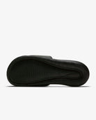 Nike Chinelos Victori One Slide Preto Nike