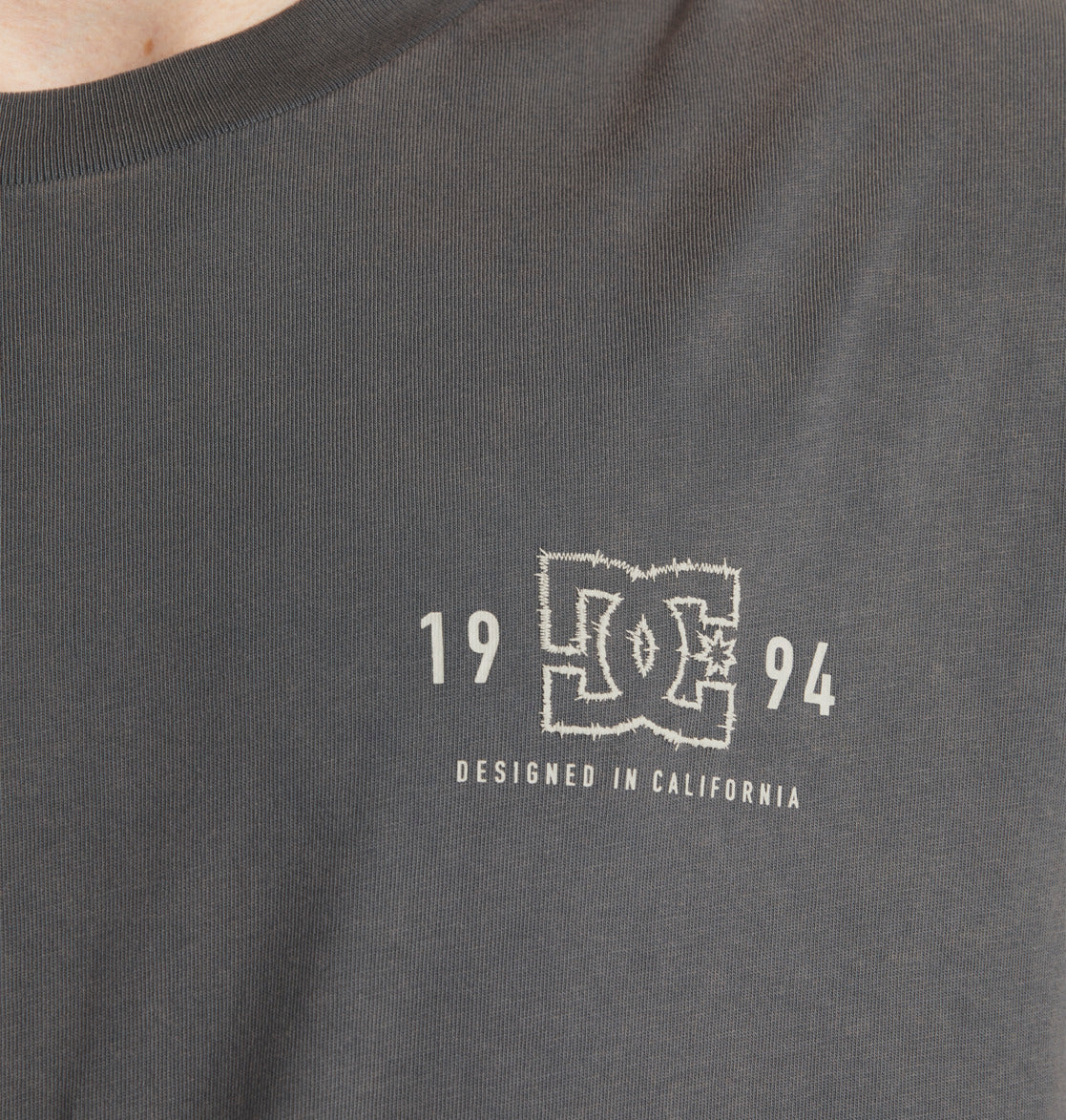 DC T-Shirt High Rise Cinza DC