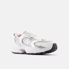 New Balance 530 Branca/Rosa New Balance