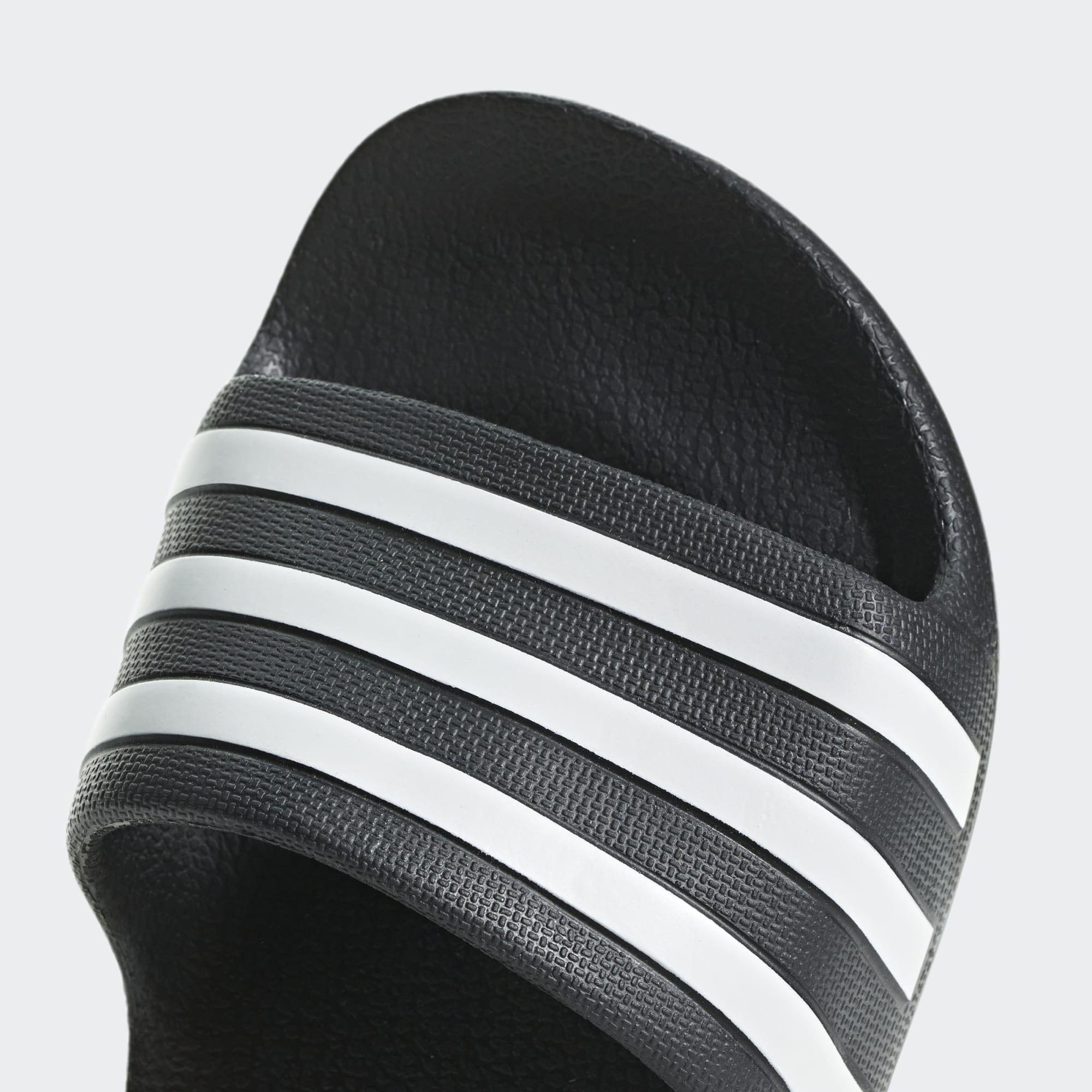Adidas Adilette Aqua Preto/Branco Adidas 