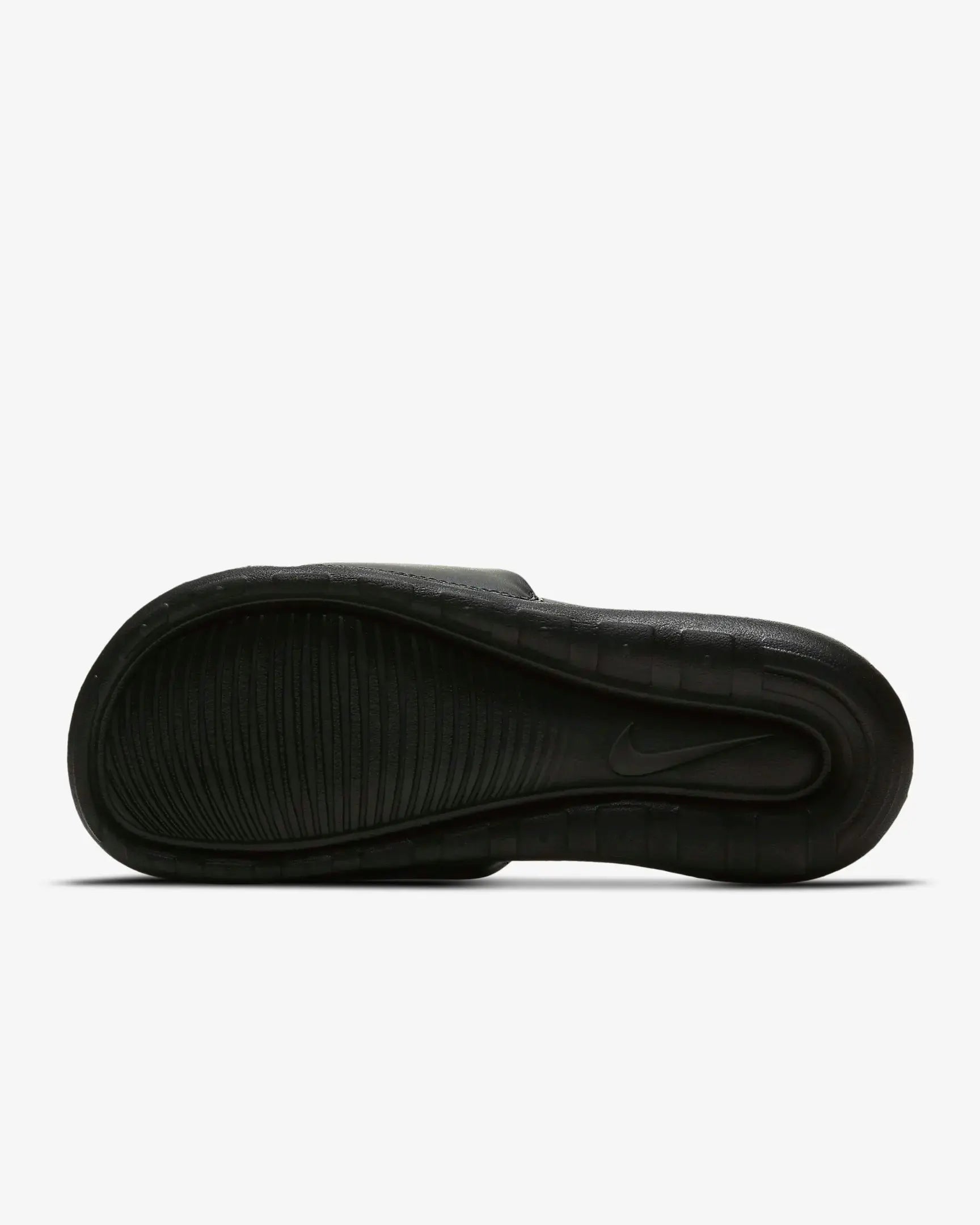 Nike Chinelos Victori One Slide Preto Nike 