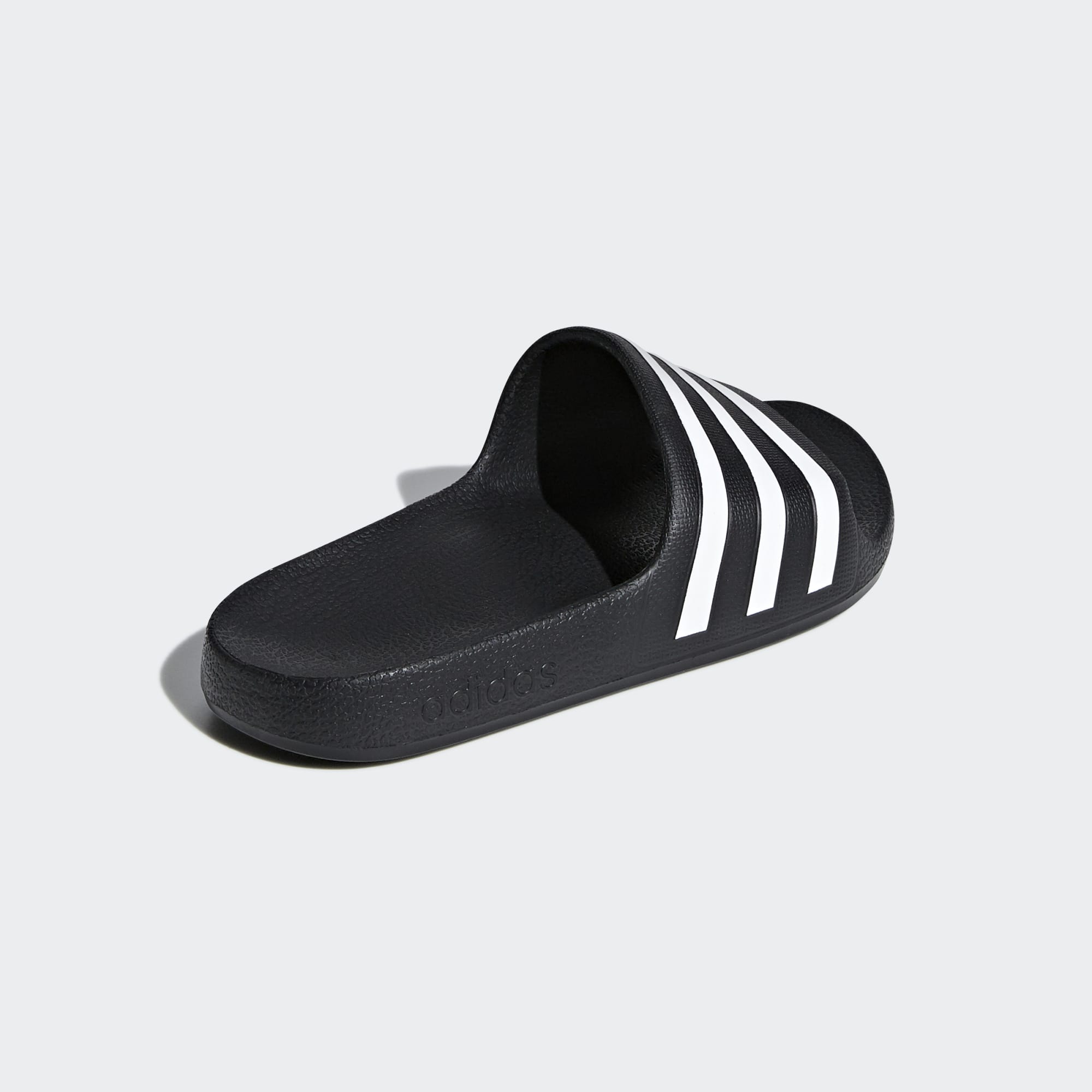Adidas Adilette Aqua Preto/Branco Adidas 