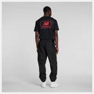 New Balance T-Shirt Woven Label Preta/Vermelha New Balance 