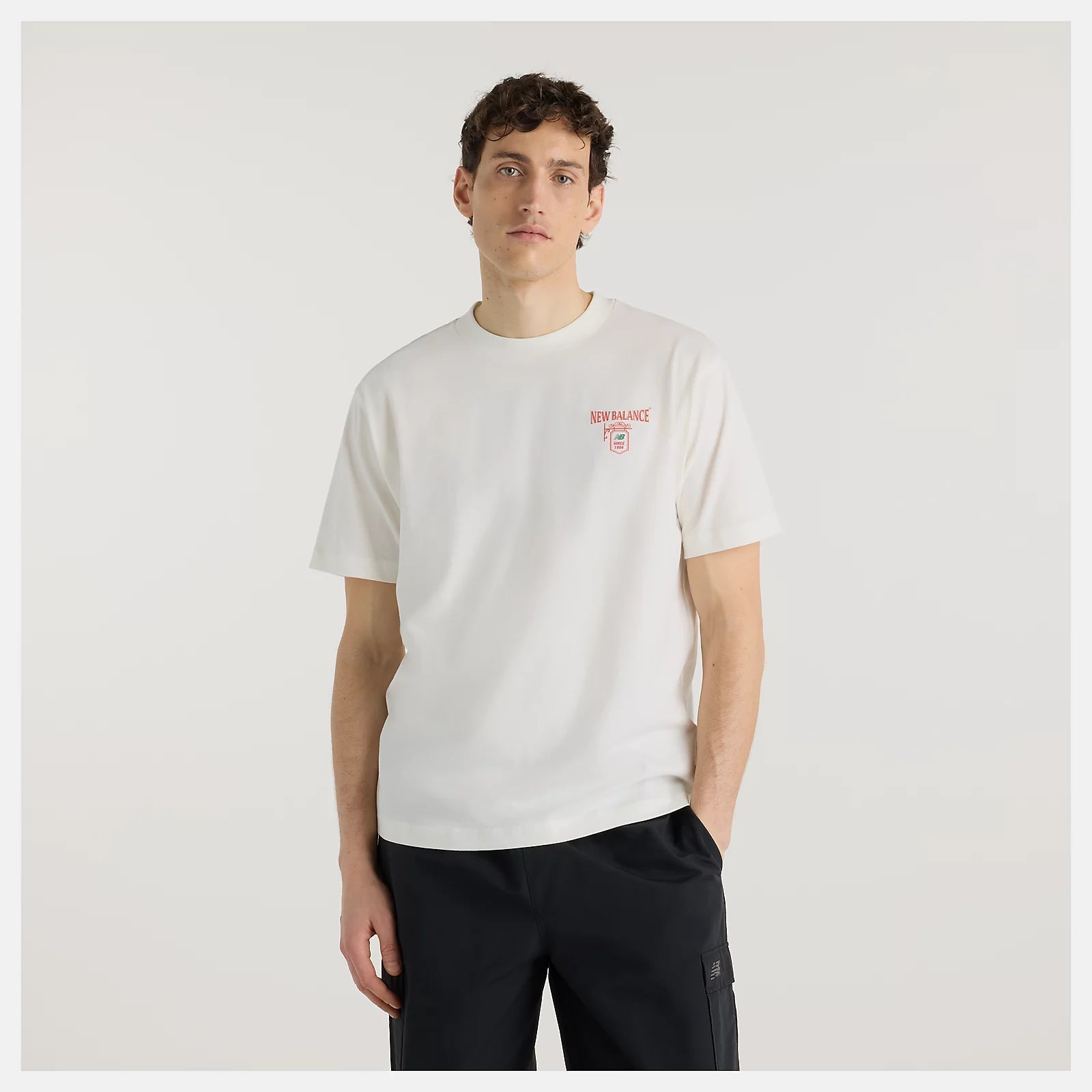 T-shirt Homem New Balance Grab a Bit London Branca New Balance 