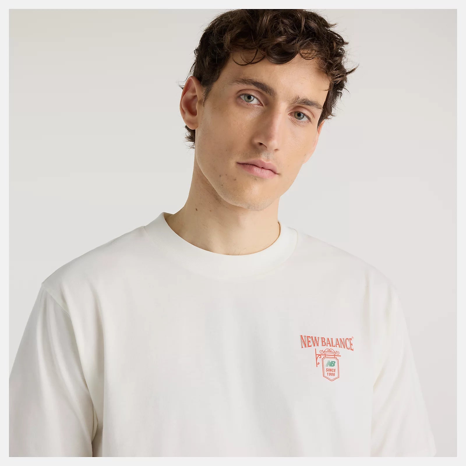 T-shirt Homem New Balance Grab a Bit London Branca New Balance 