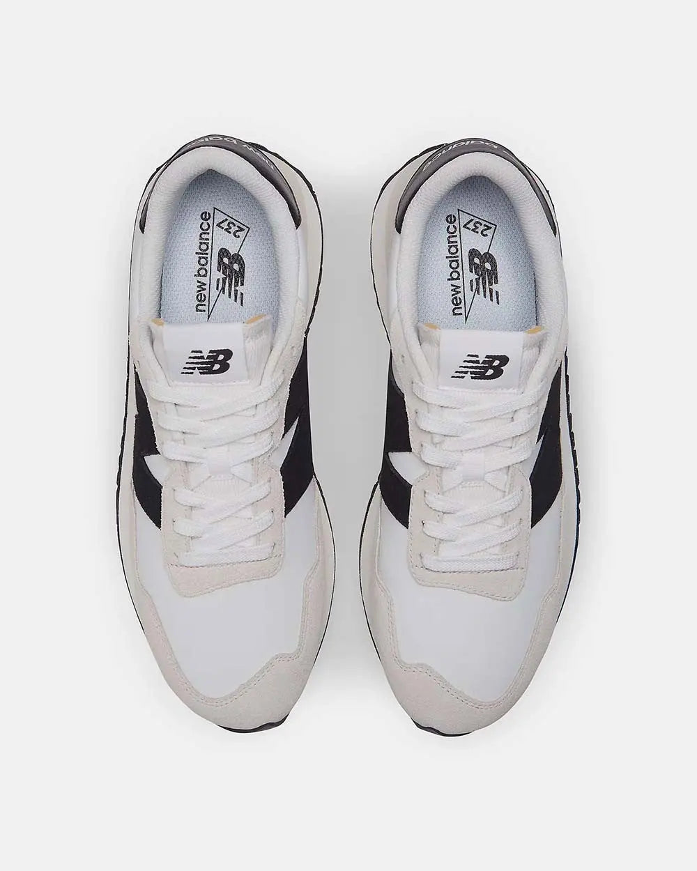 Sapatilhas New Balance 237 Branca – imagem 4 – sola