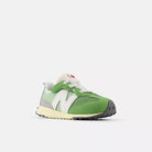 New Balance Hook & Loop 327 Bebé Verde New Balance