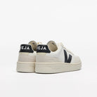 Veja V-90 O.T Leather Branco/Preto Veja 