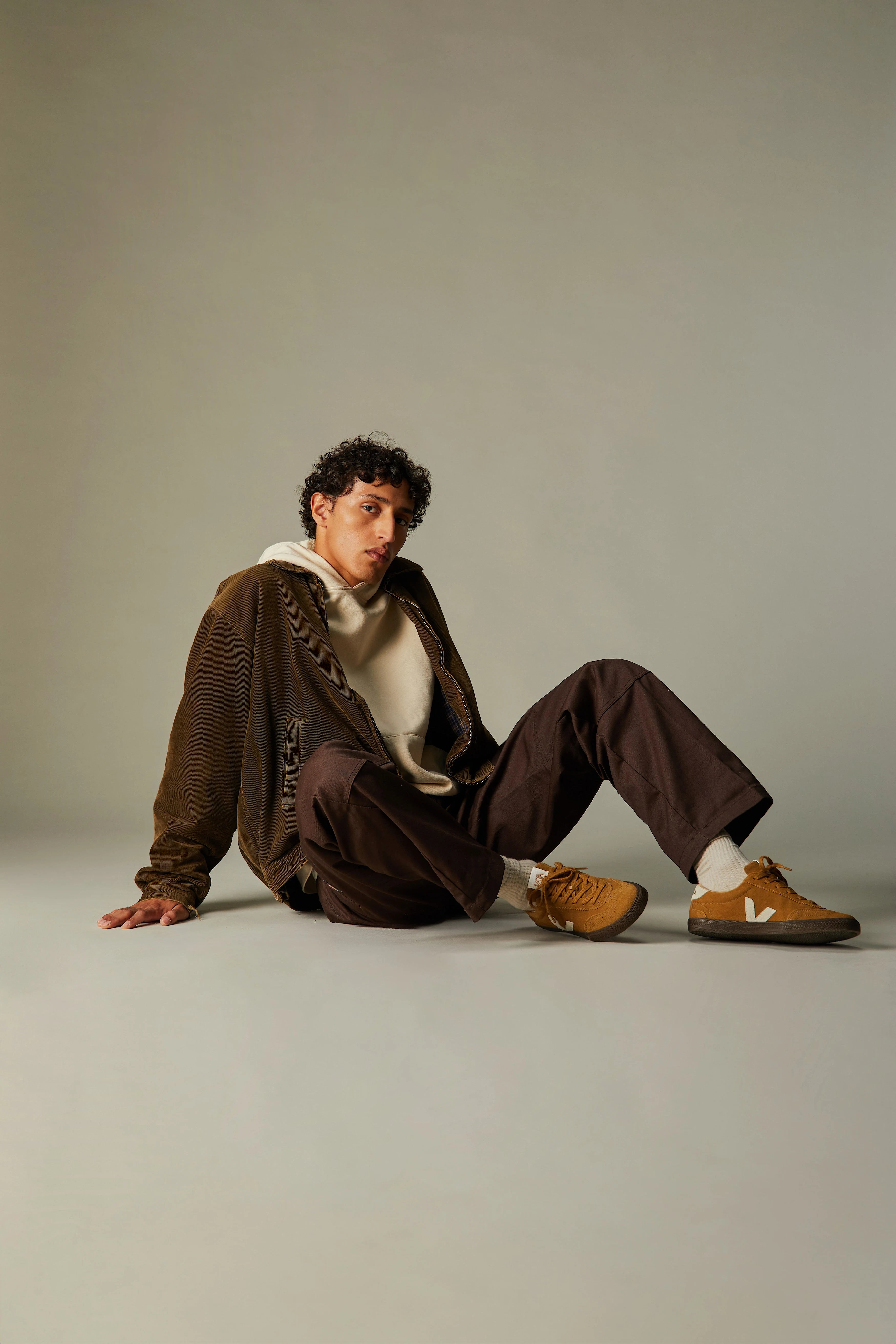 Veja Volley Suede Castanho Veja 