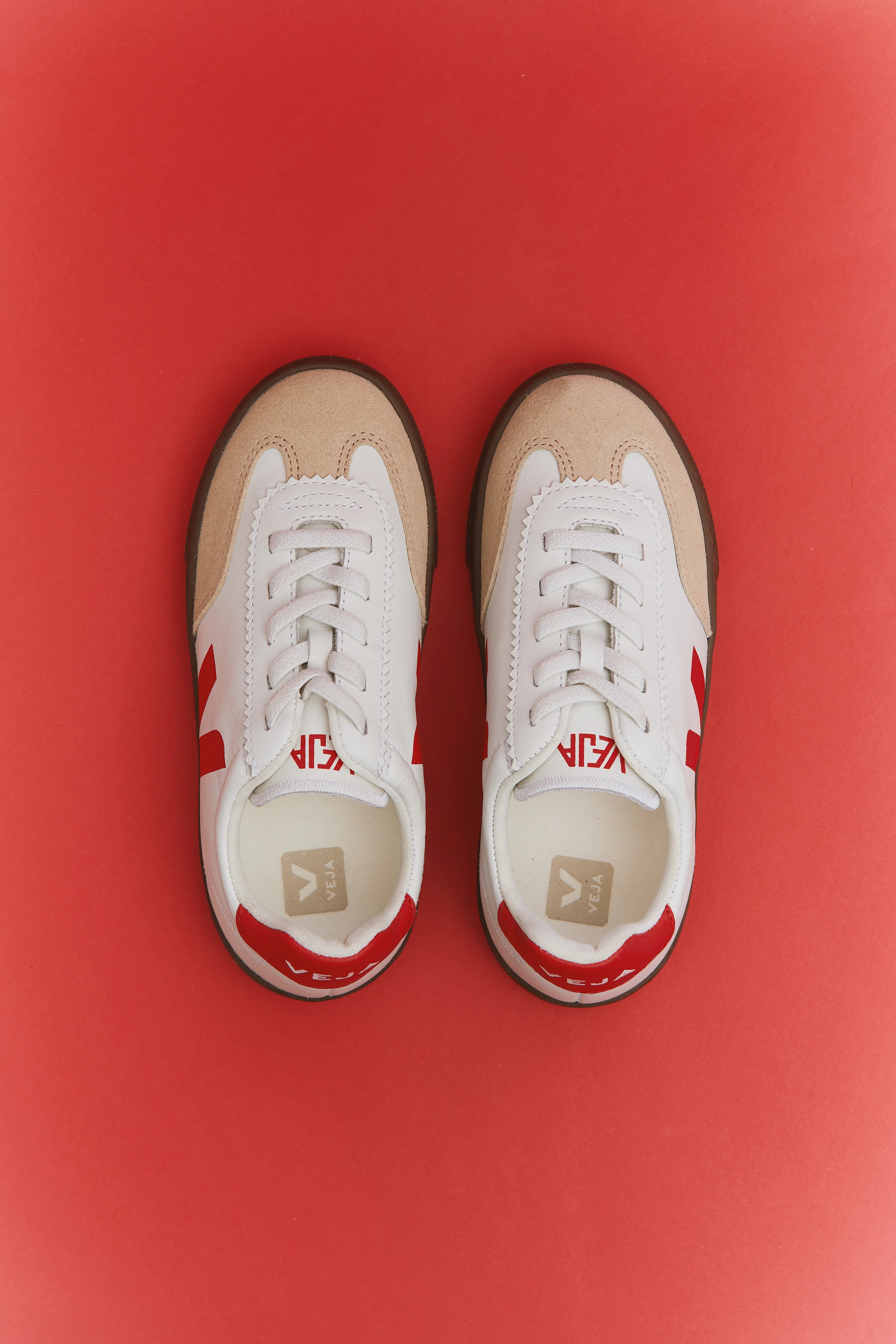 Veja Small Volley O.T Leather Branco/Vermelho Veja 
